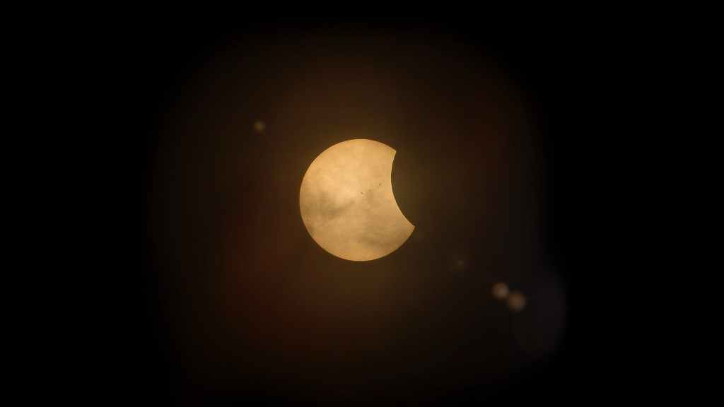 Deepavali Solar Eclipse 25 Oct 2022 – Intensely Karmic and&nbsp;Spiritual